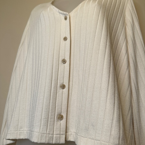 Madewell | Ribbed Button Front Boxy Fit Long Sleeve Shirt Lightweight Cardigan - Picture 6 of 12